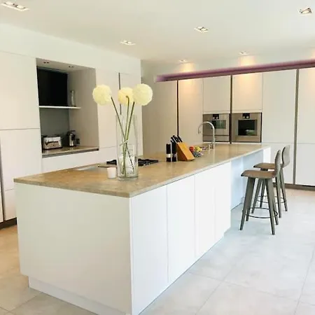 Please Read My Host Profile At Bottom Of Page Before Making A Request# Luxury In Rubling # * راوبلِنغ