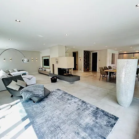Please Read My Host Profile At Bottom Of Page Before Making A Request# Luxury In Rubling # شقة