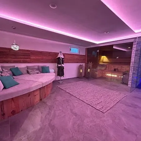 Please Read My Host Profile At Bottom Of Page Before Making A Request# Luxury In Rubling # *