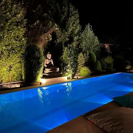 Please Read My Host Profile At Bottom Of Page Before Making A Request# Luxury In Rubling # راوبلِنغ