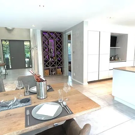 Please Read My Host Profile At Bottom Of Page Before Making A Request# Luxury In Rubling # شقة